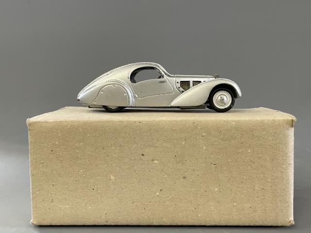 Voitures miniatures de collection – Bernard Miniatures